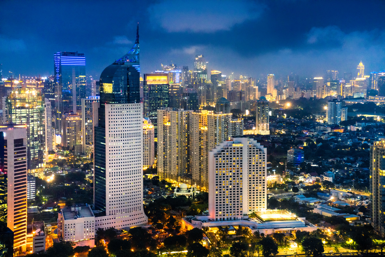 Indonesia: Temporary Suspension of Work Permit Applications for the Oil and Gas Sector