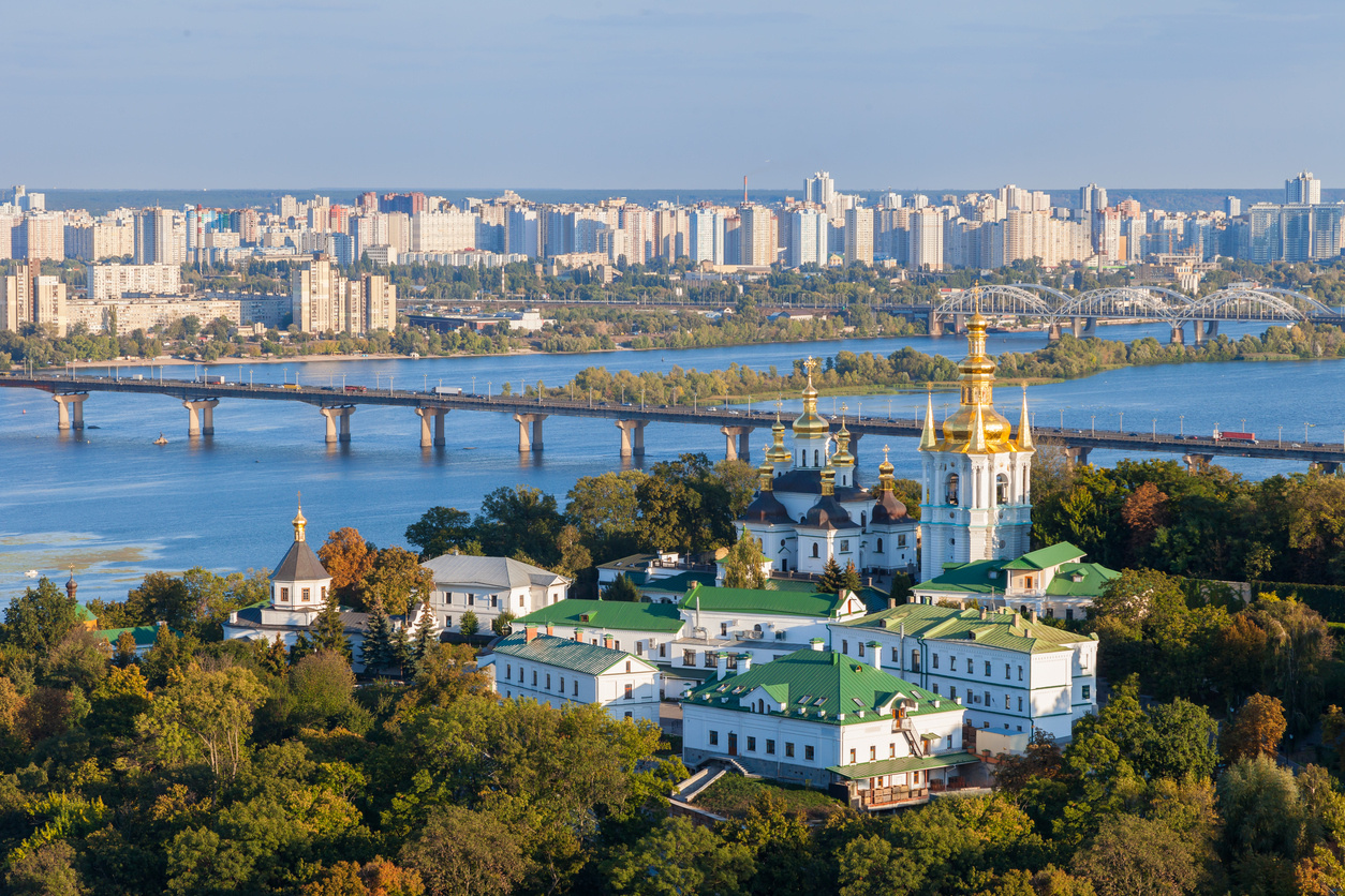 Ukraine: New Biometric Process to Delay Border Crossings