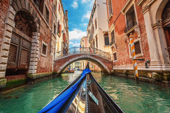Italy: Guidelines Issued for New EU Intracompany Transferee Work Permit Category 