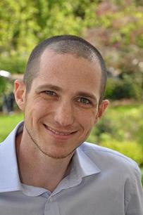 Go to the profile of Nitzan Yudan