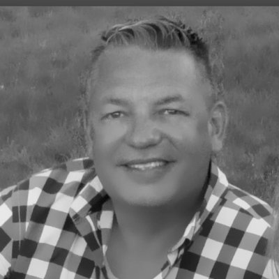 Go to the profile of Duke Wizner