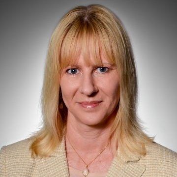 Struggling to balance cost containment and benefits?  Jennifer Manis of Halliburton invites you to think outside the box! 