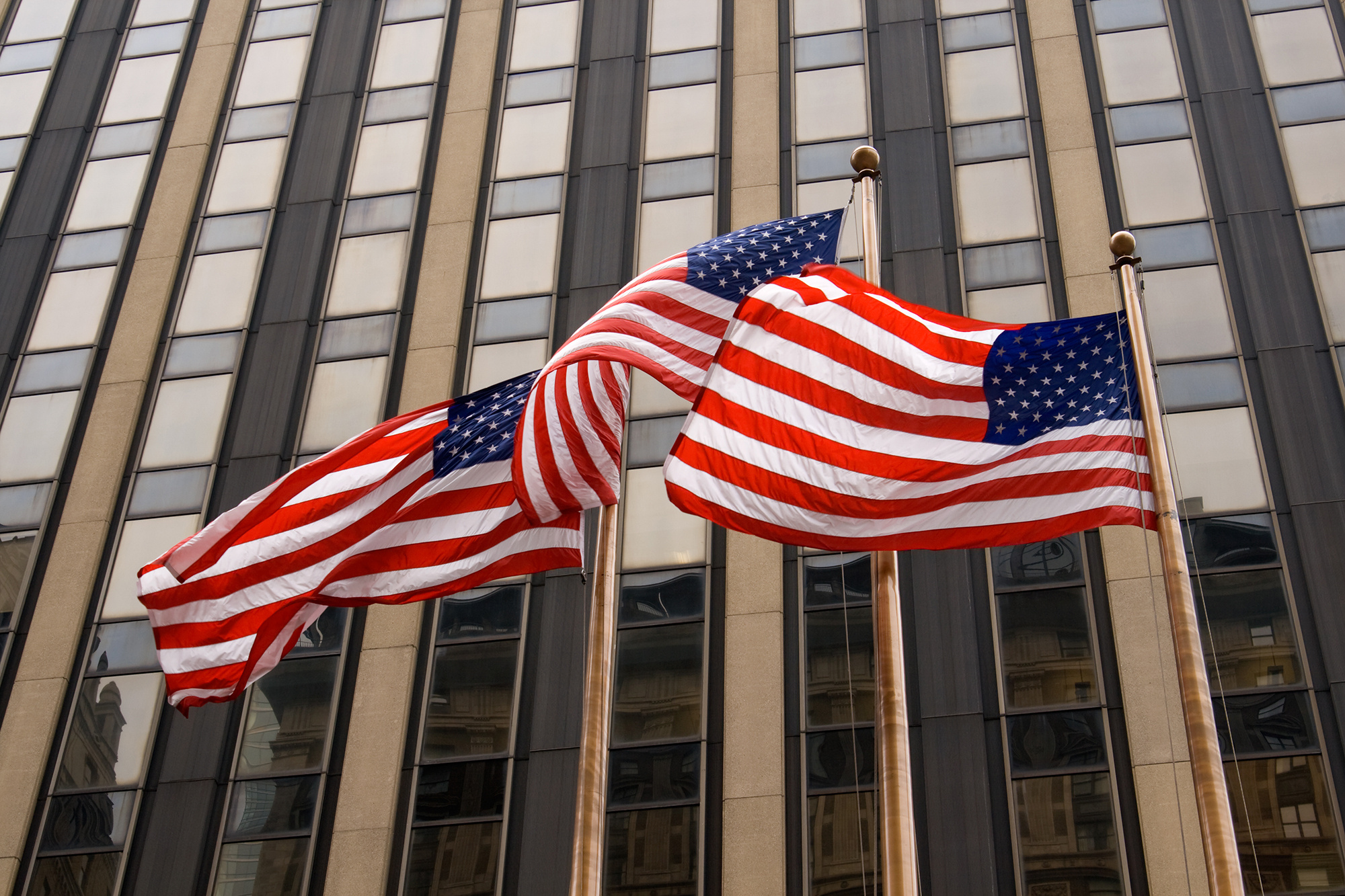 UNITED STATES – USCIS confirms it is not pursuing policy to limit H-1B extensions
